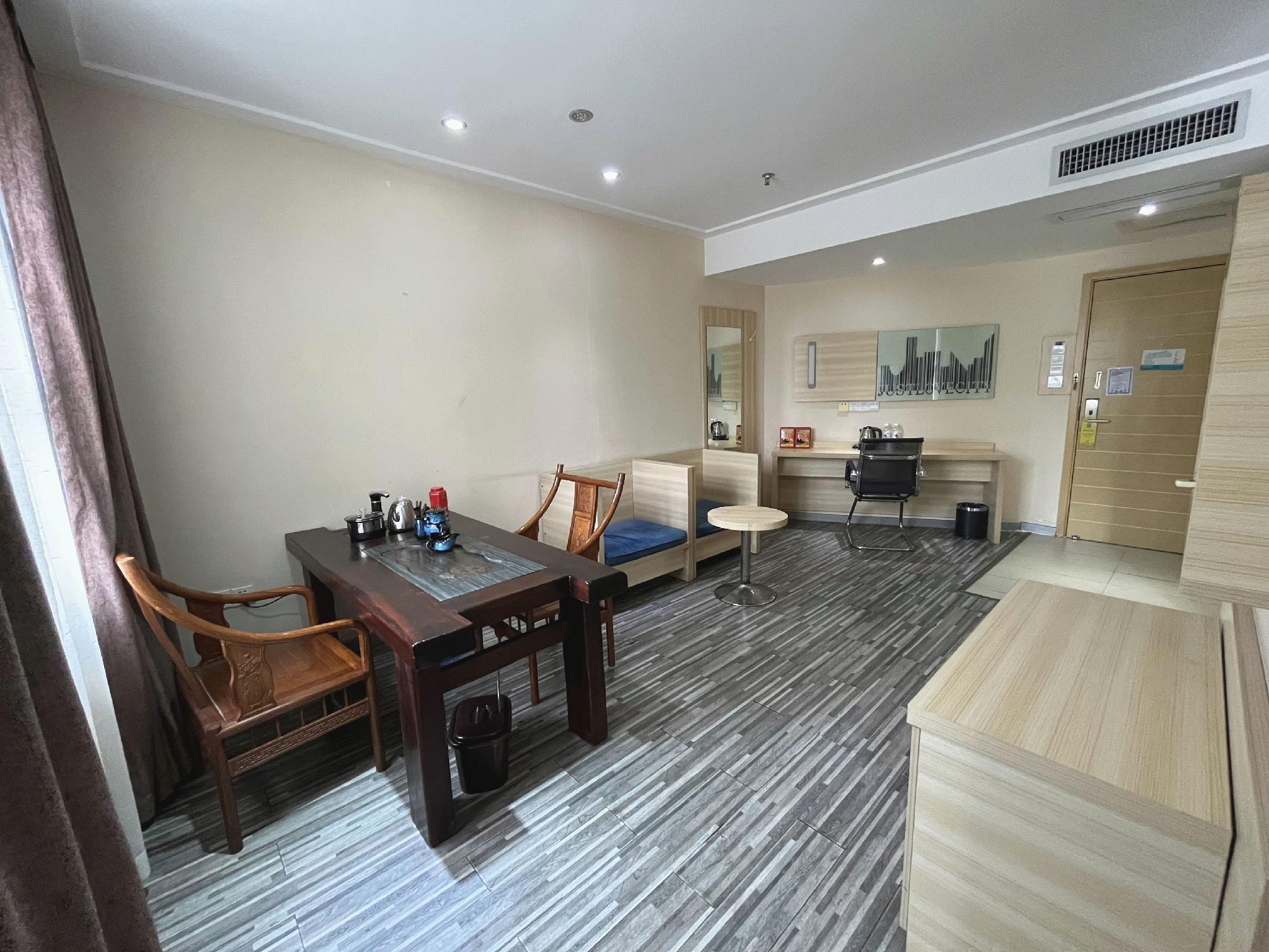 Фото City Comfort Inn Foshan Jiaokou Bus