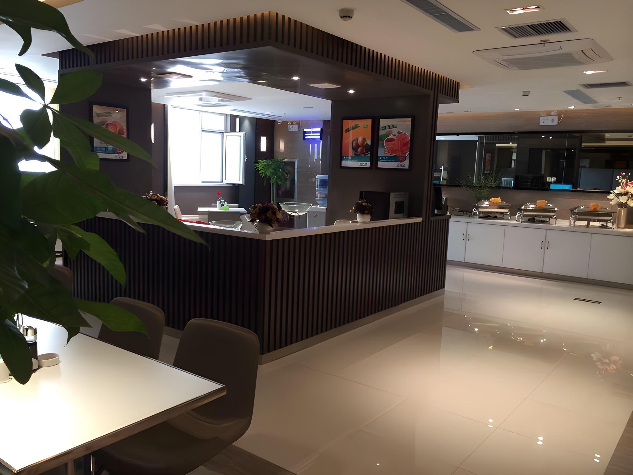 Фото Jinjiang Inn (Ji'nan Jingshi Road Qianfoshan)