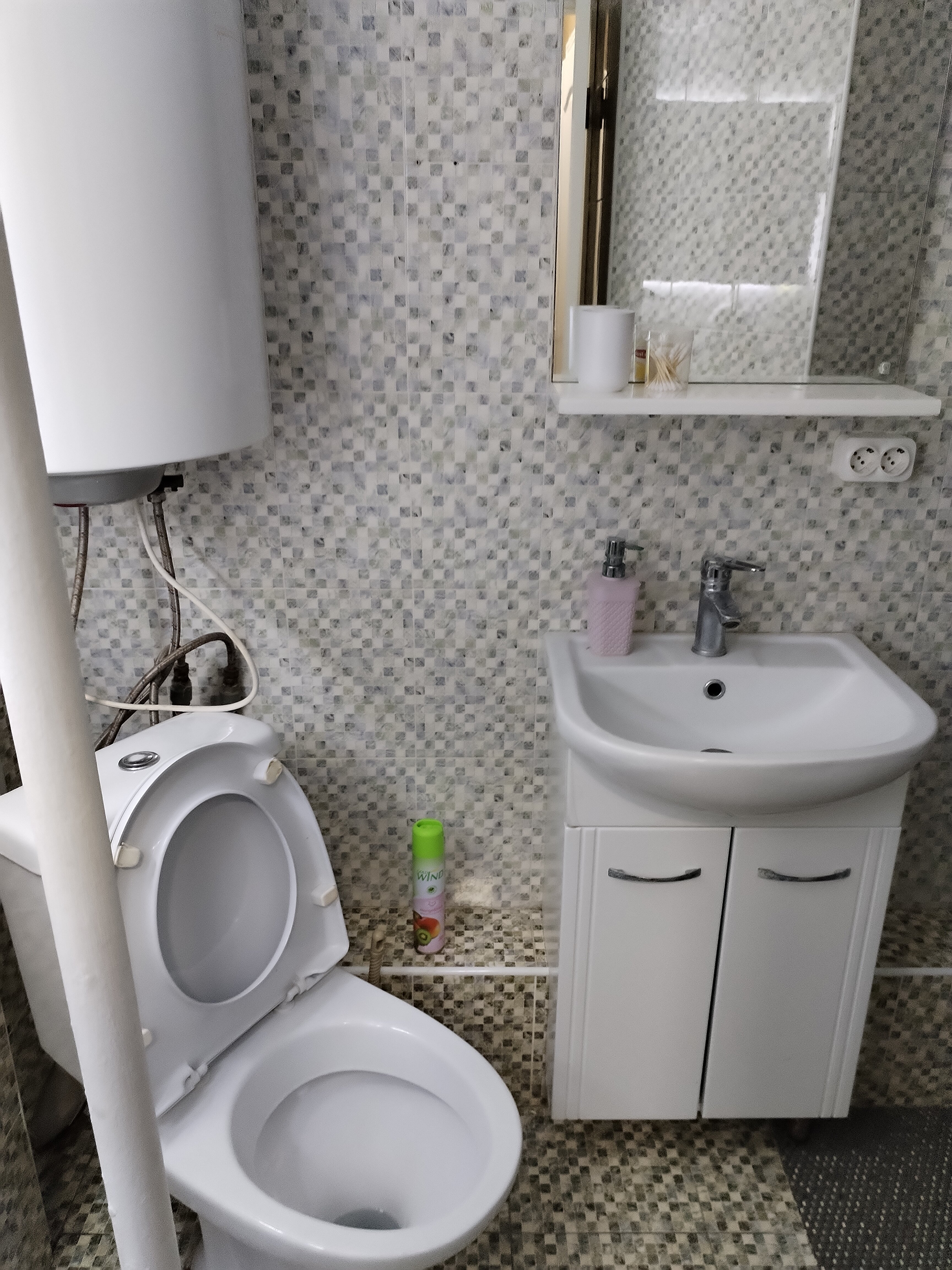 Фото L. E. S. Hostel