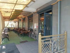 Би-транс порно көру