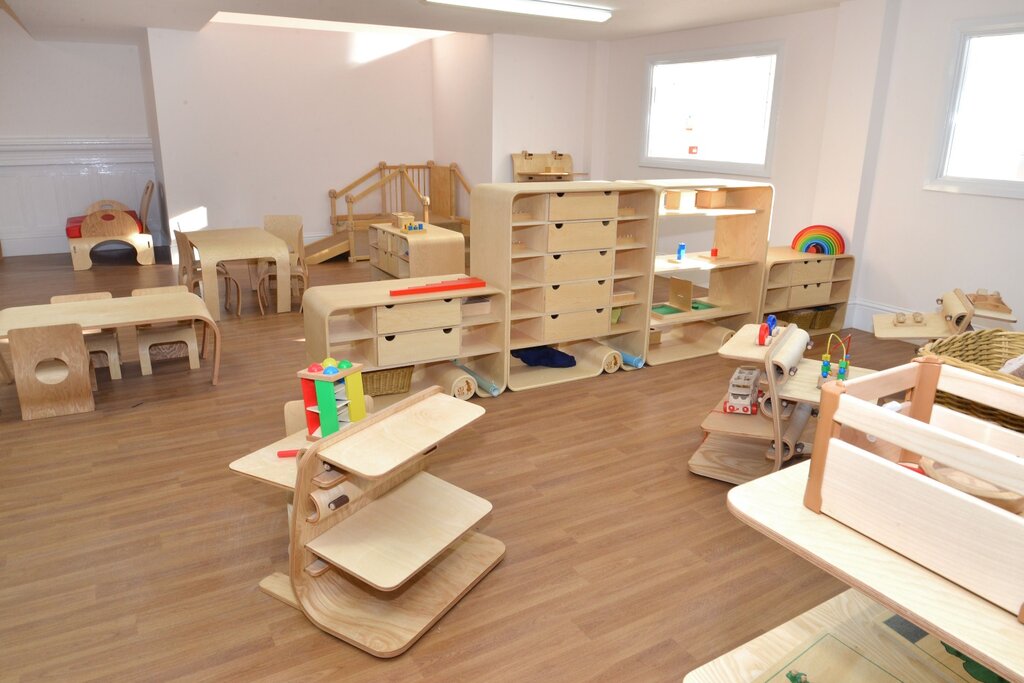 School Bright Horizons Hampton Wick Day Nursery and Preschool, London, photo