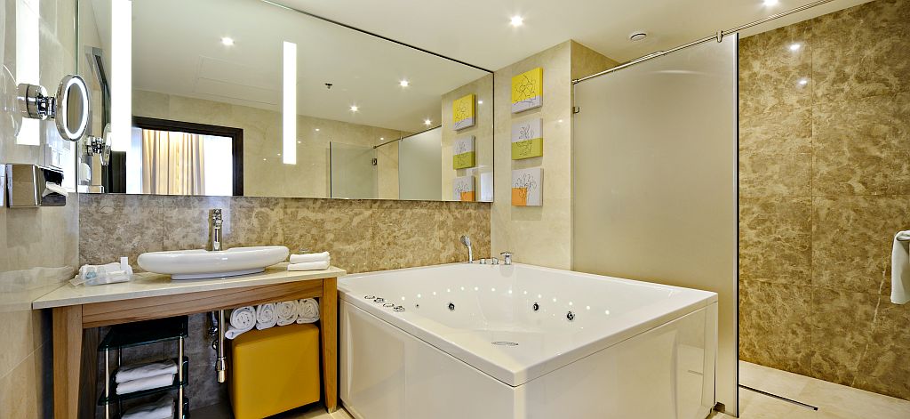 Фото Эдж Селигерская