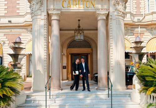 Гостиница Carlton Cannes в Каннах