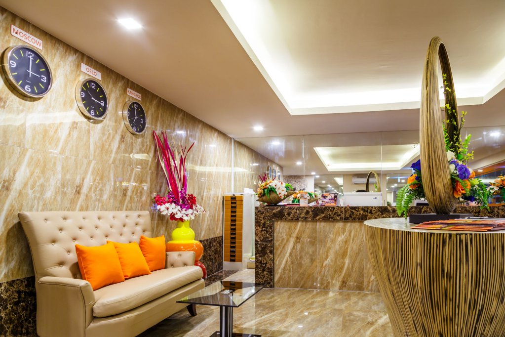 Фото Sunset Apartments