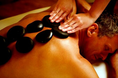 Есектерінде құйрығы бар әйелдердің эротикалық фотосуреттері