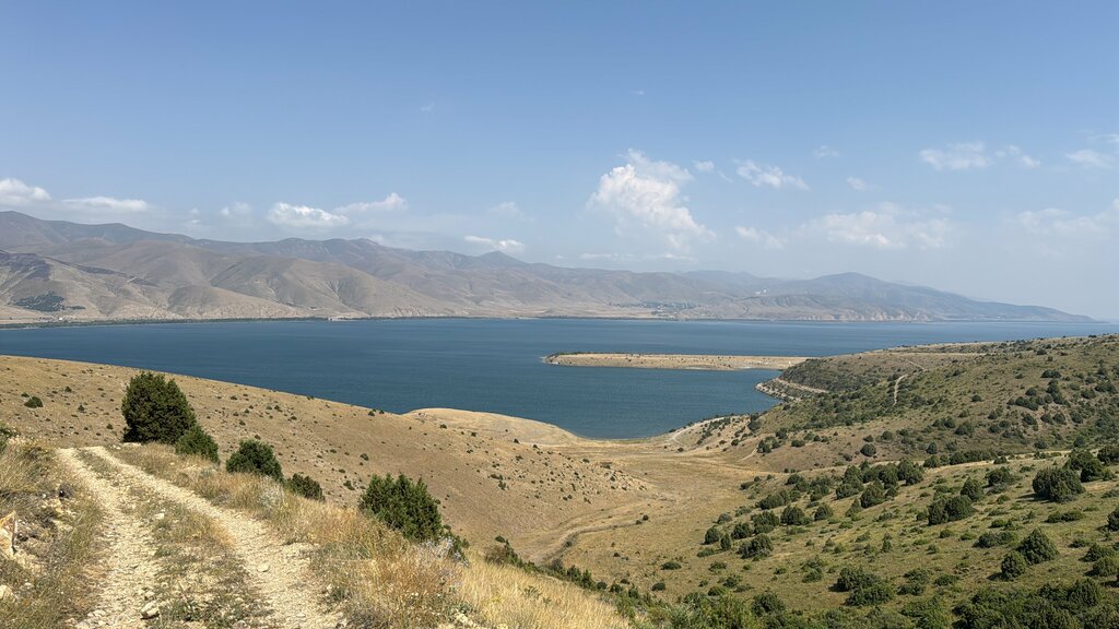 Landmark, attraction Fortress of the village of Artanish, Gegharkunik, photo