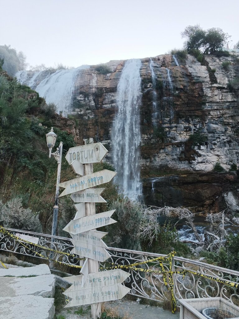 Waterfall Tortum Waterfall, Uzundere, photo