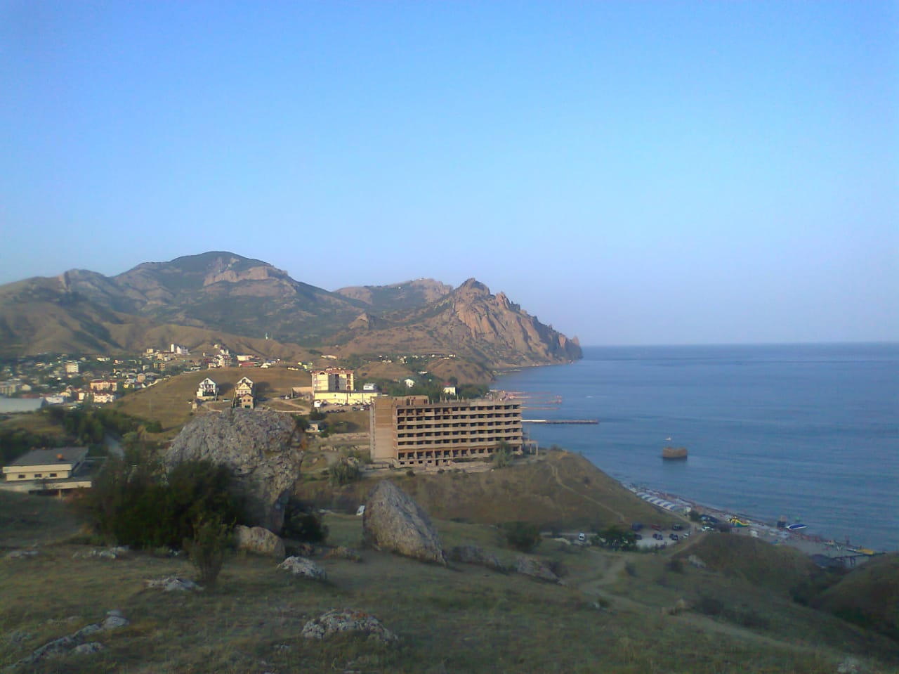 Фото отеля 2