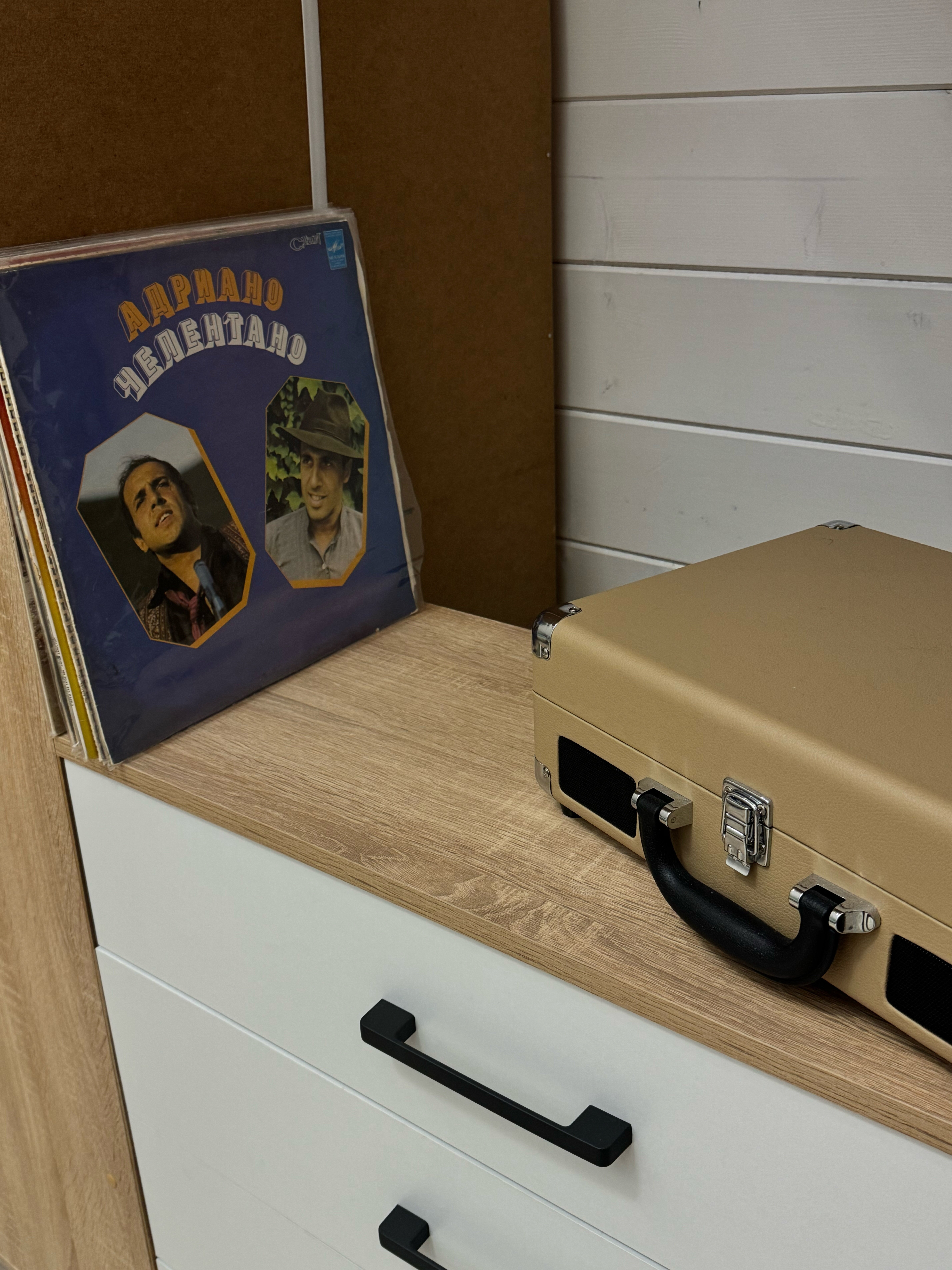 Фото Shale Aframe