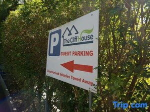 Гостевой дом The Cliff House