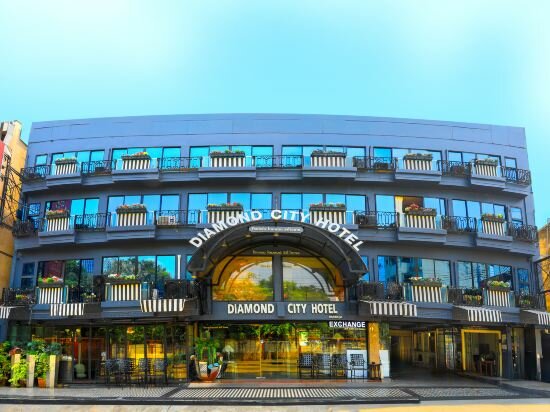 Фото Diamond City Hotel