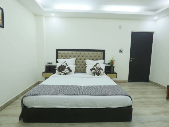 Фото The Metropolitan Hotel and SPA New Delhi