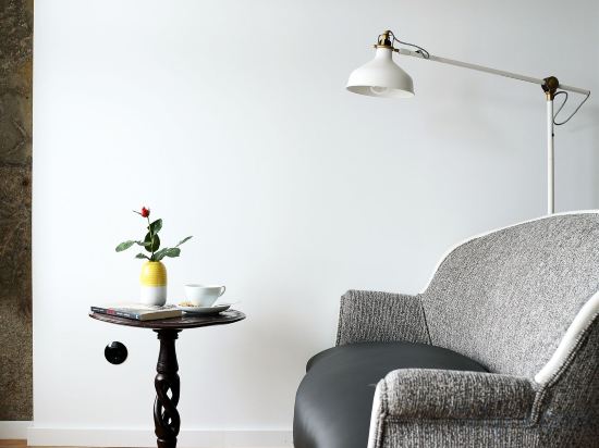 Фото 1872 River House