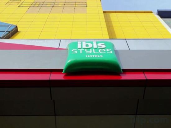 Фото Ibis Styles Jakarta Mangga Dua Square