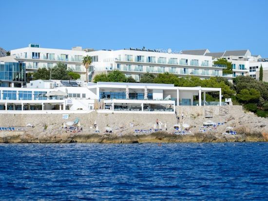 Фото Royal Ariston Hotel