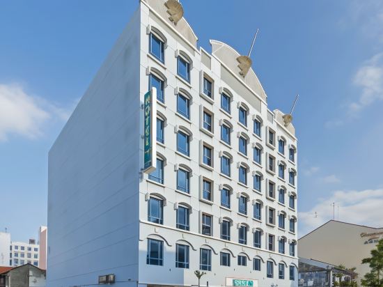 Фото Hotel81 - Palace