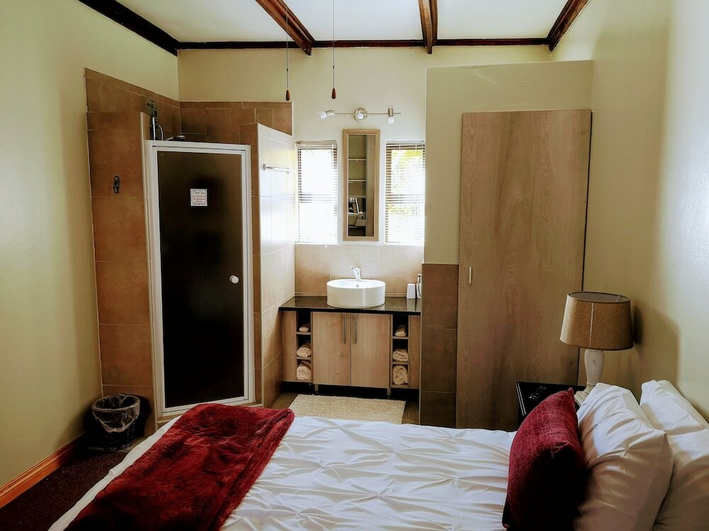 Фото Rest a While Guest House