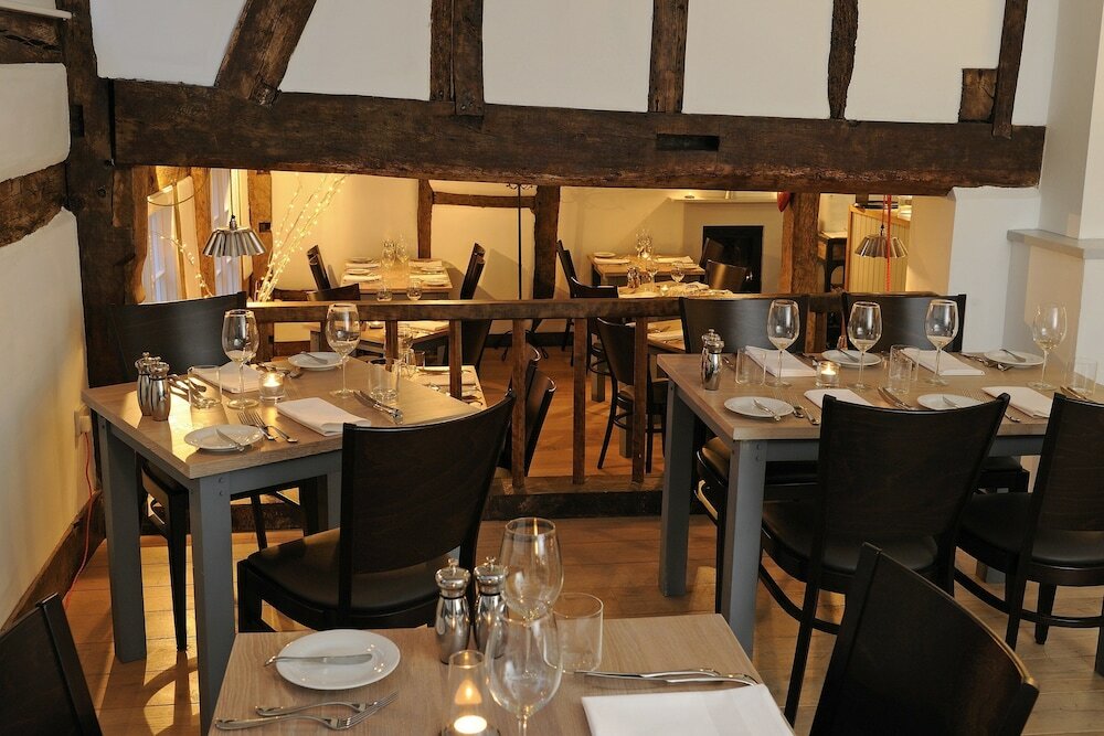 Фото Lion and Pheasant Hotel