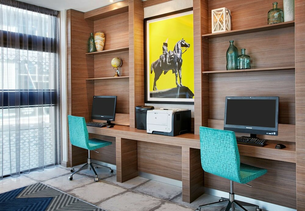 Фото Hampton by Hilton Glasgow Central