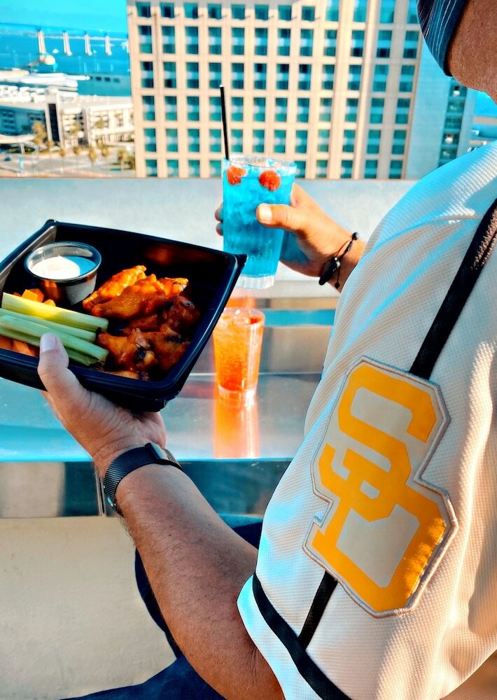 Фото San Diego Marriott Gaslamp Quarter