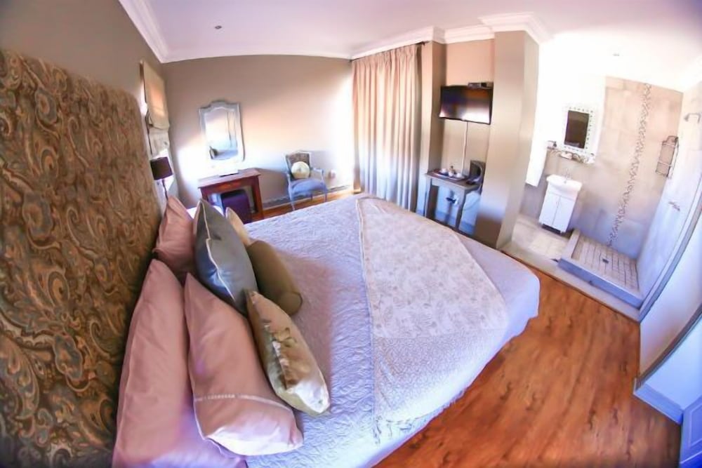 Фото Alabaster Box B&b