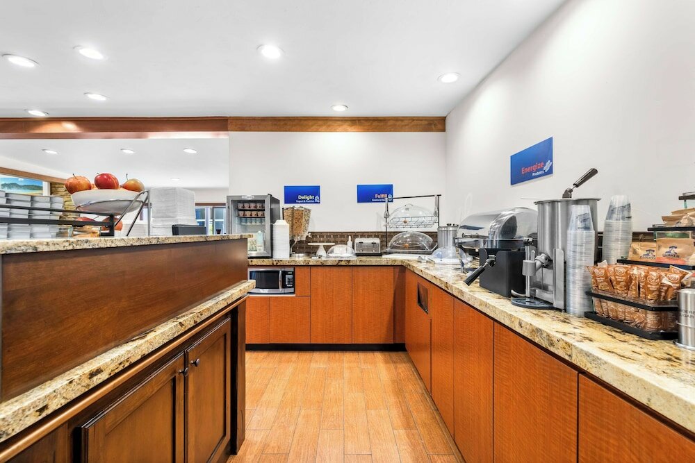 Фото Best Western Driftwood Inn