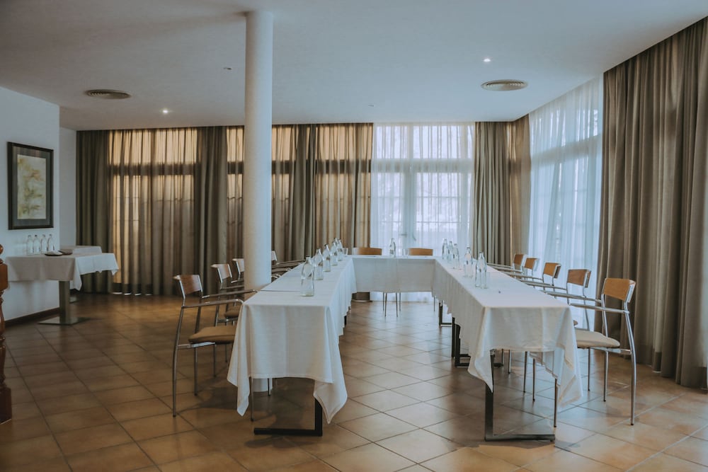 Фото Hotel Termes La Garriga