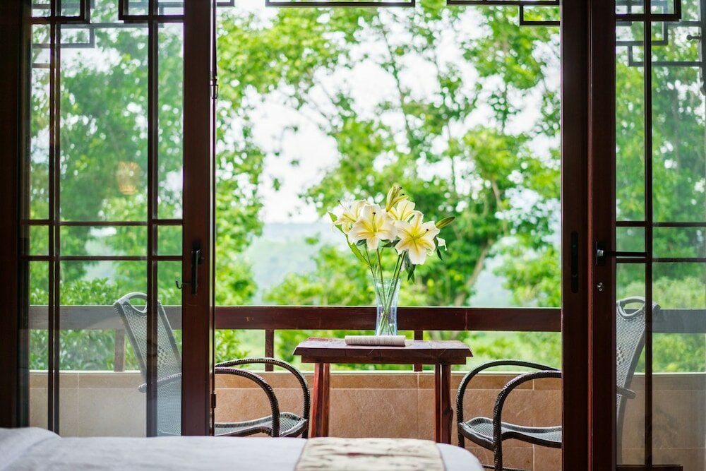 Фото Yangshuo Riverview Hotel