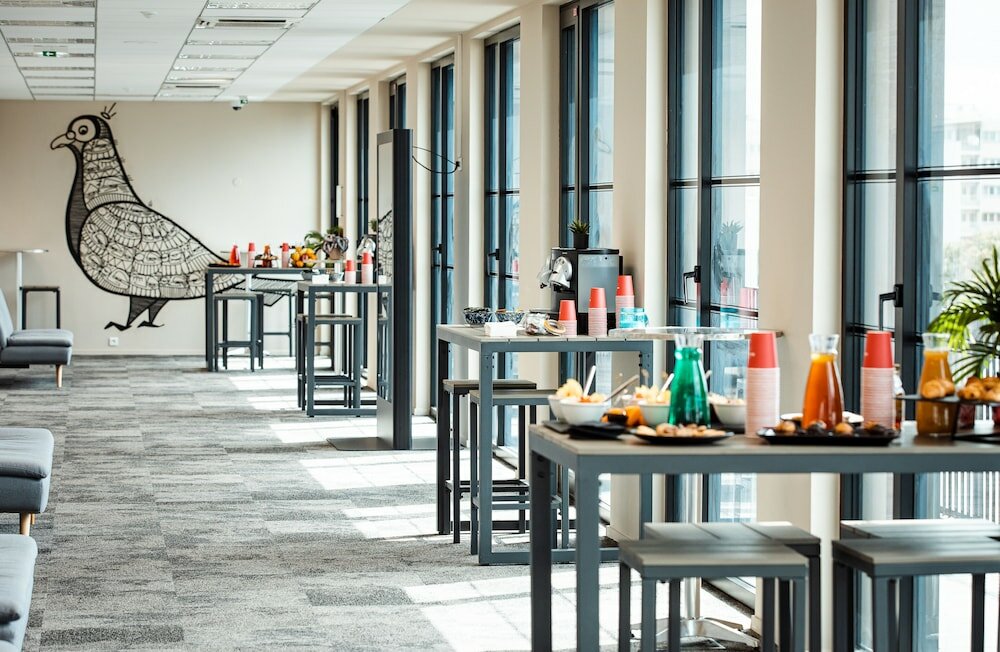 Фото The Originals Boutique, Hôtel Maison Montmartre Paris Les Puces