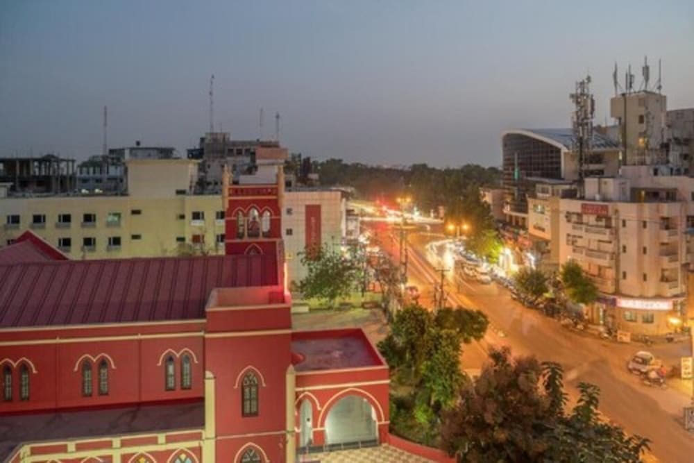 Фото отеля 2