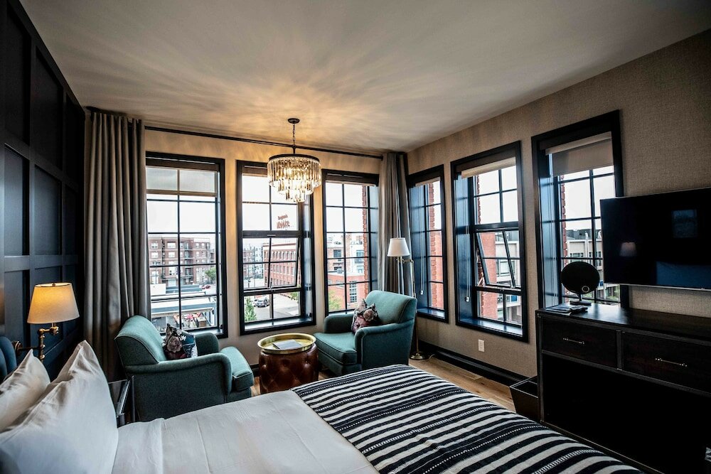 Фото The Ramble Hotel