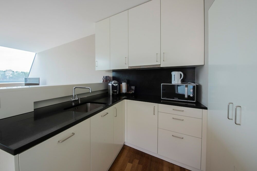 Фото Lucerne Lake View Apartments