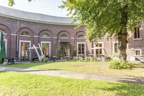 Внешний вид отеля Eburon Hotel - Different Hotels в Тонгерене, фото 2