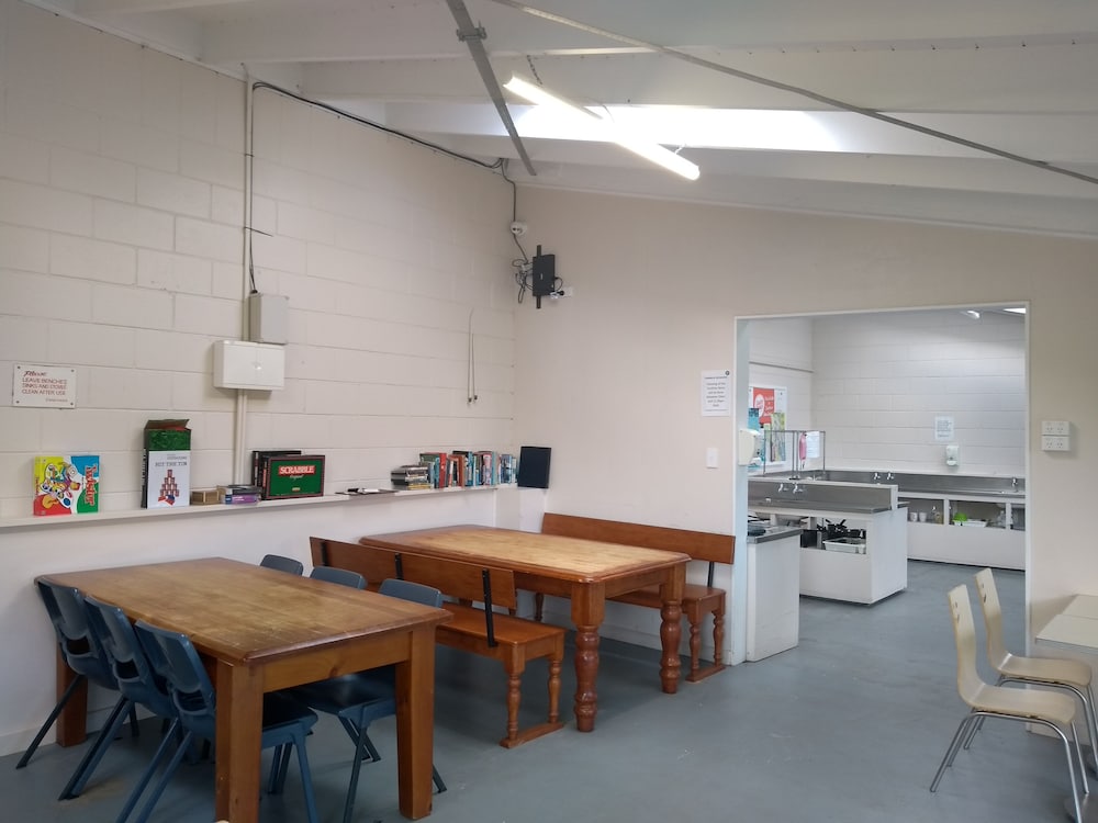 Фото South Brighton Holiday Park