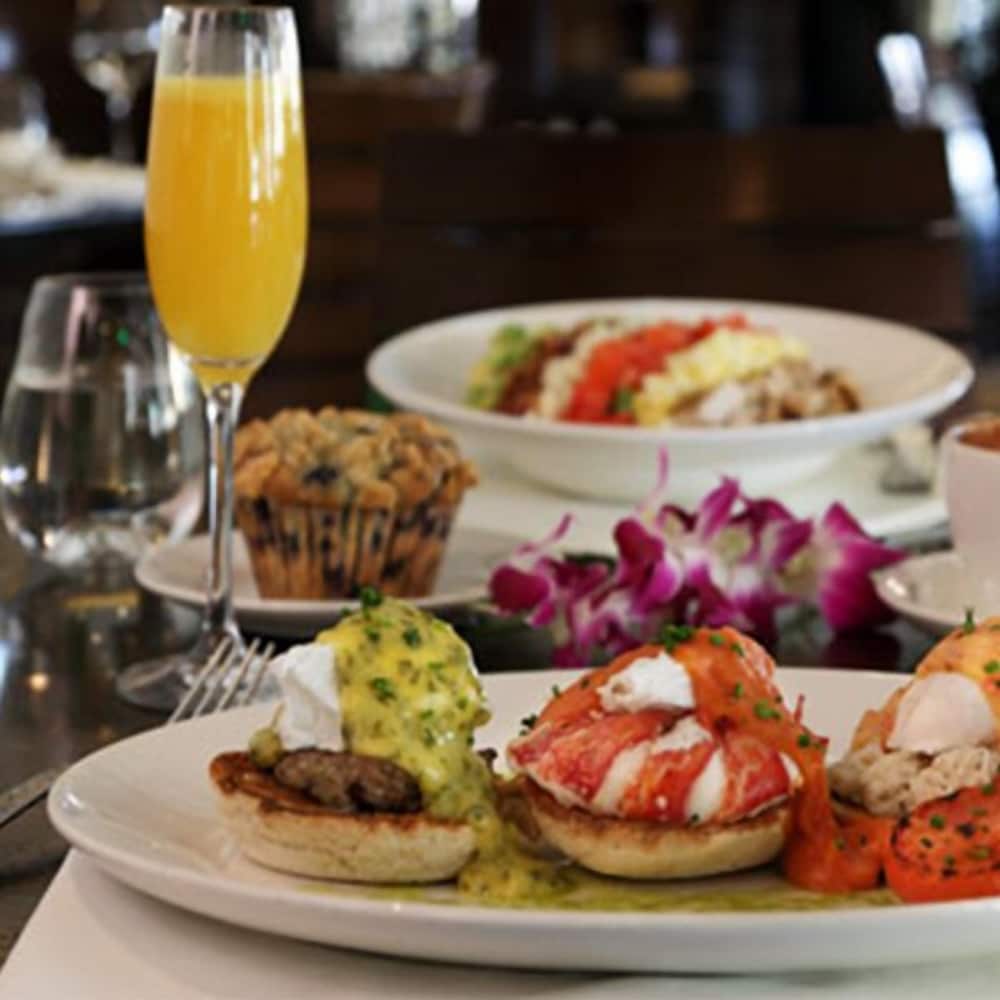 Фото Kahondo Buffalo Hotel