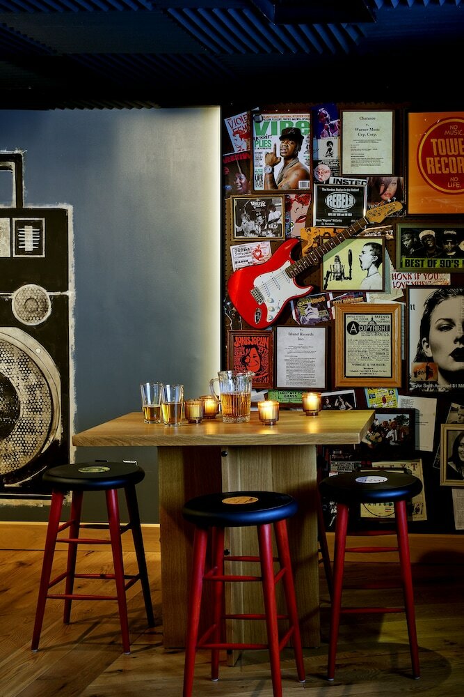 Фото Hotel Ziggy Los Angeles