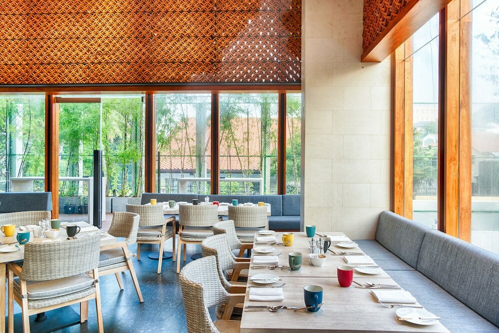 Фото Jetwing Colombo Seven