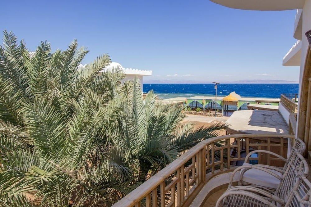 Фото Shams Hotel & Dive Centre