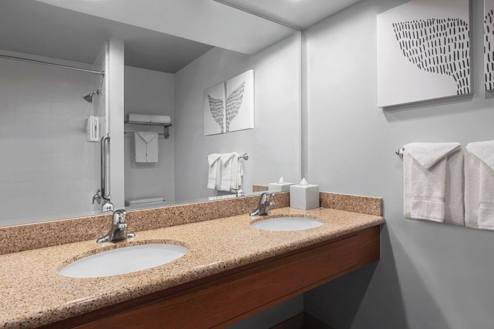 Фото Avila Lighthouse Suites