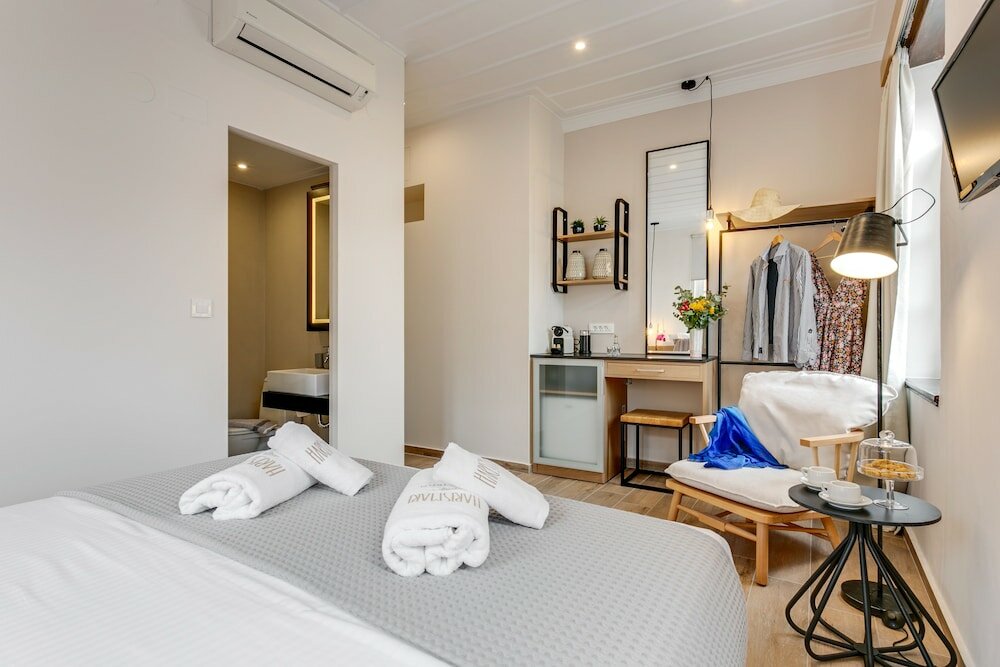 Фото Harismari Cozy Hotel