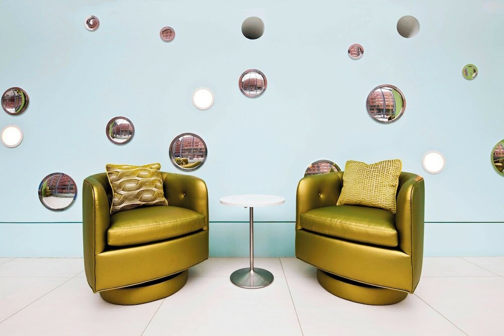 Фото W Boston, a Marriott Hotel