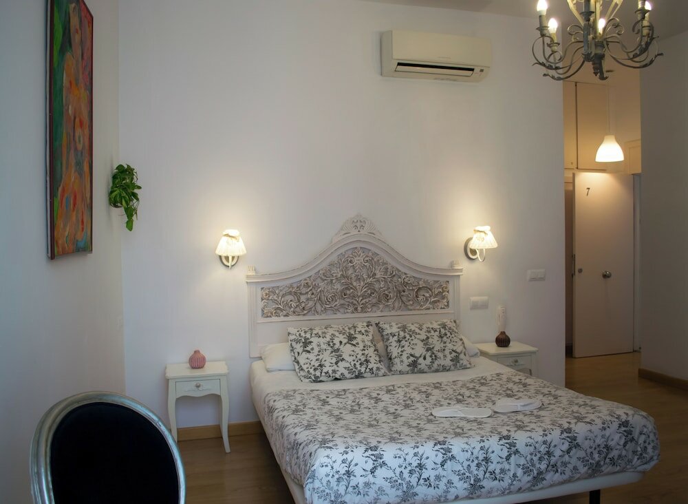 Фото Hotel Un Patio al Sur