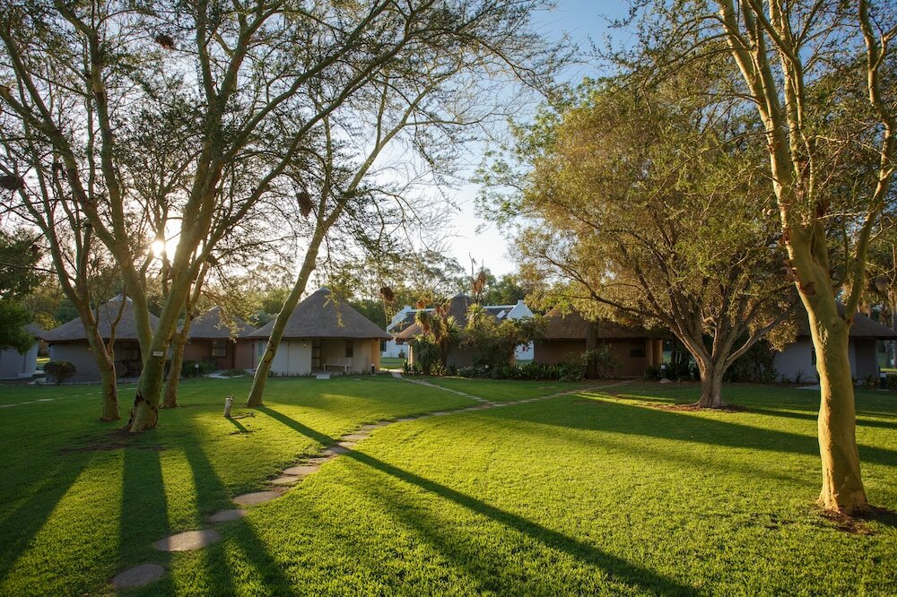 Фото Protea Hotel by Marriott Oudtshoorn Riempie Estate