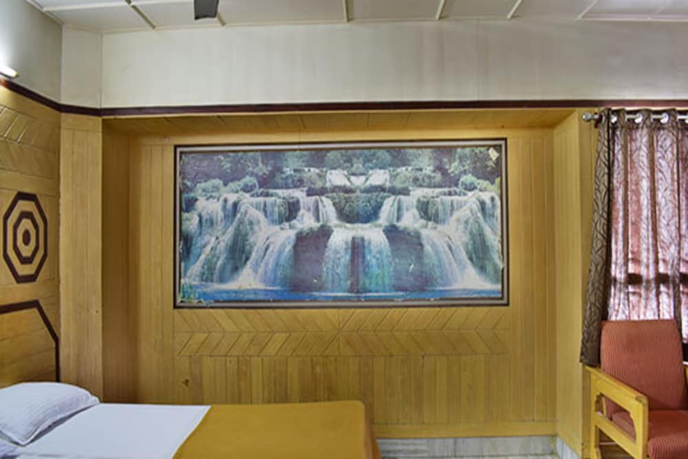 Фото Hotel Ramakrishna