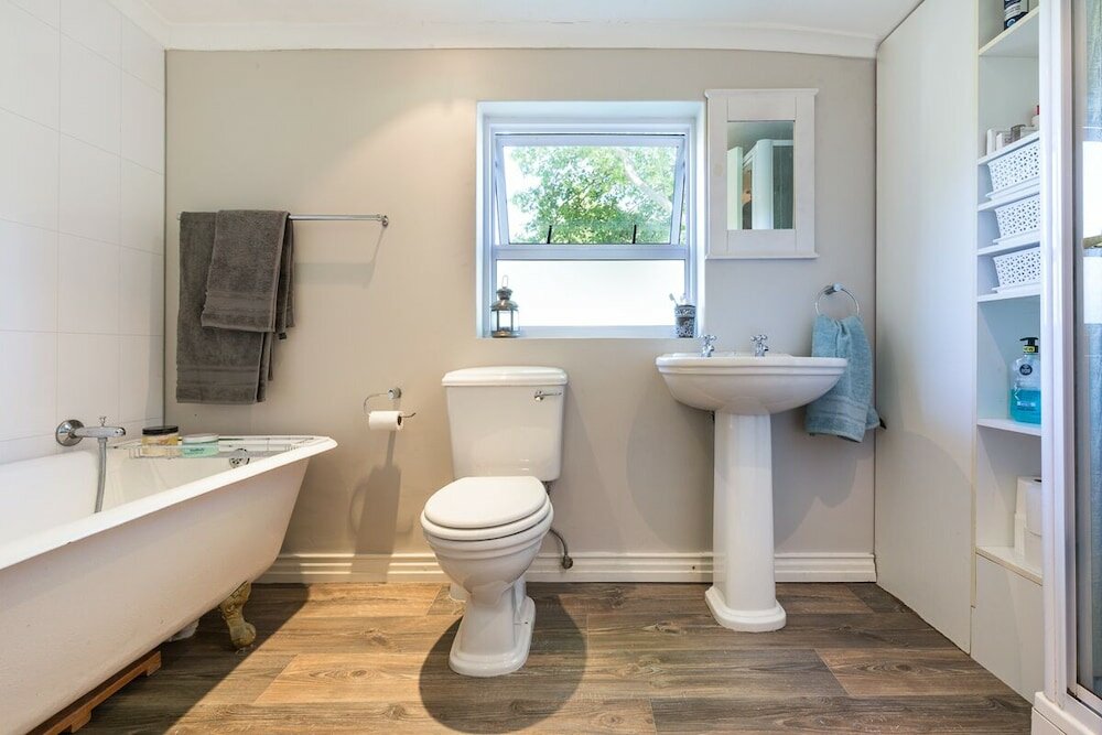 Фото Rustic Manor Bed And Breakfast