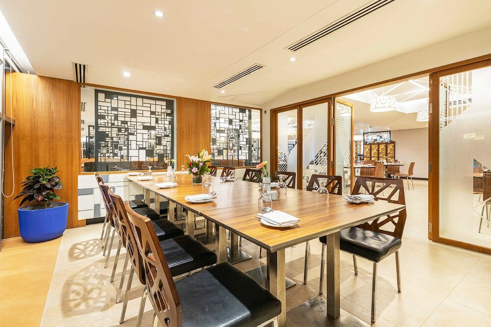 Фото Dhaka Regency Hotel & Resort