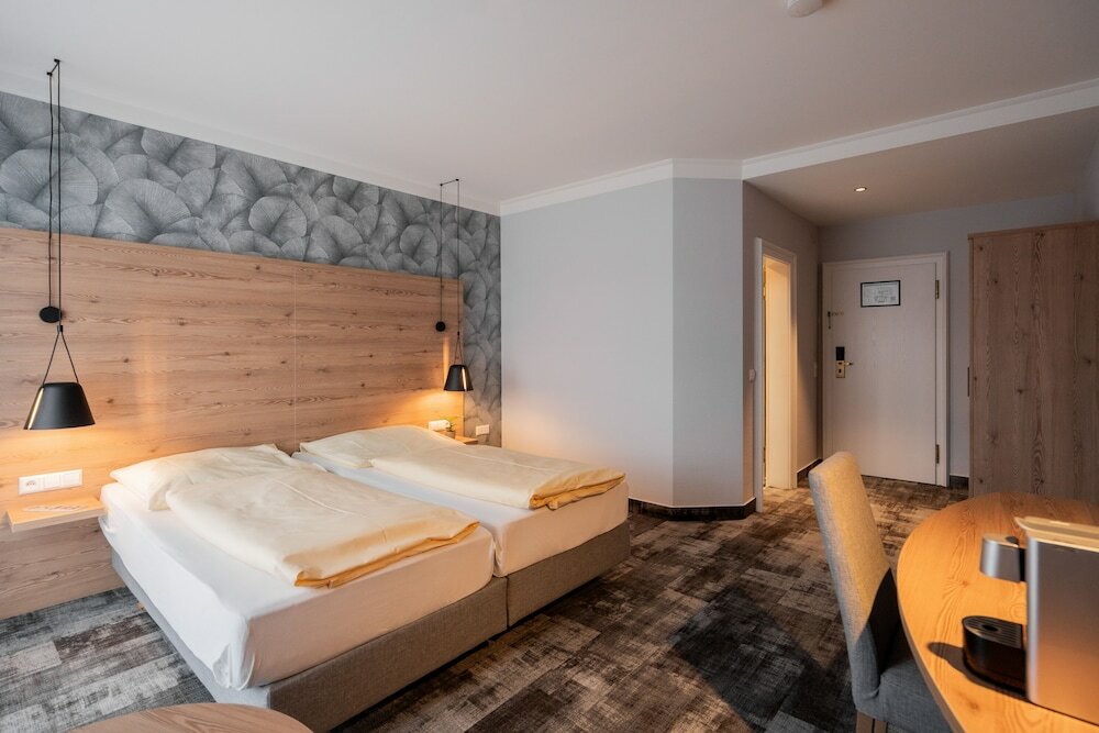 Фото Hotel Adler