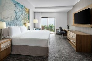Гостиница Courtyard by Marriott Port Of Spain