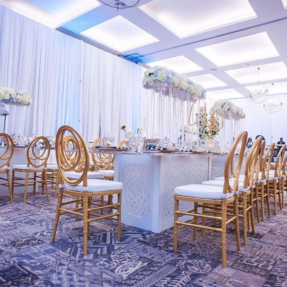 Фото Labadi Beach Hotel