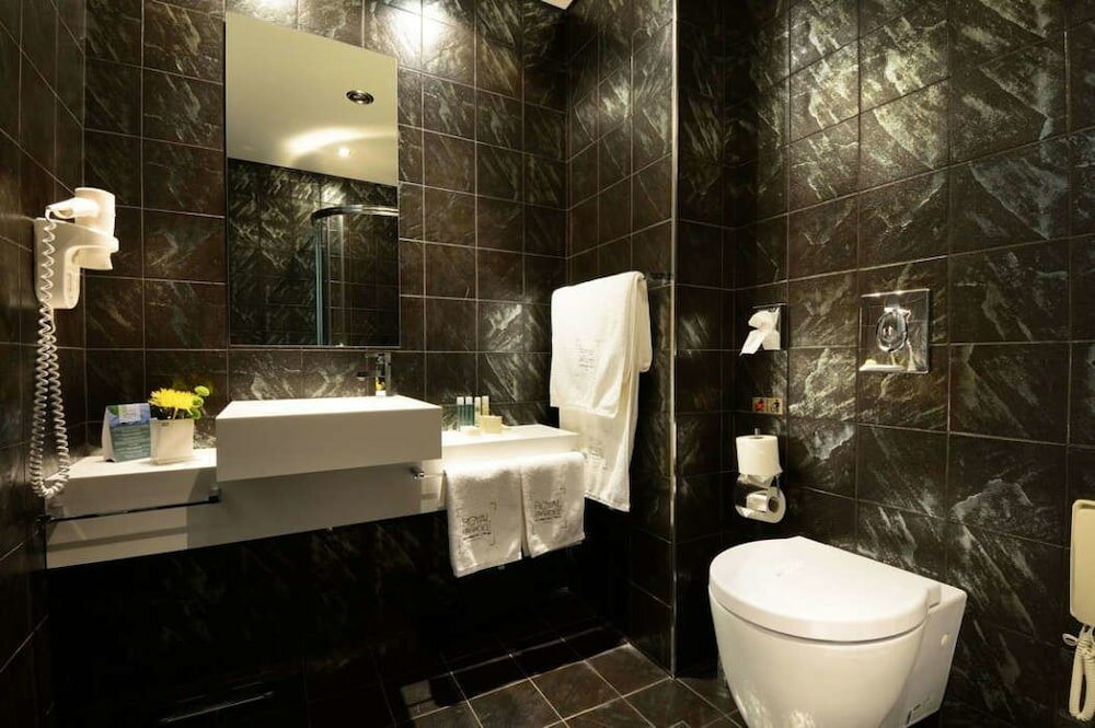 Фото Royal Paradise Beach Resort & SPA